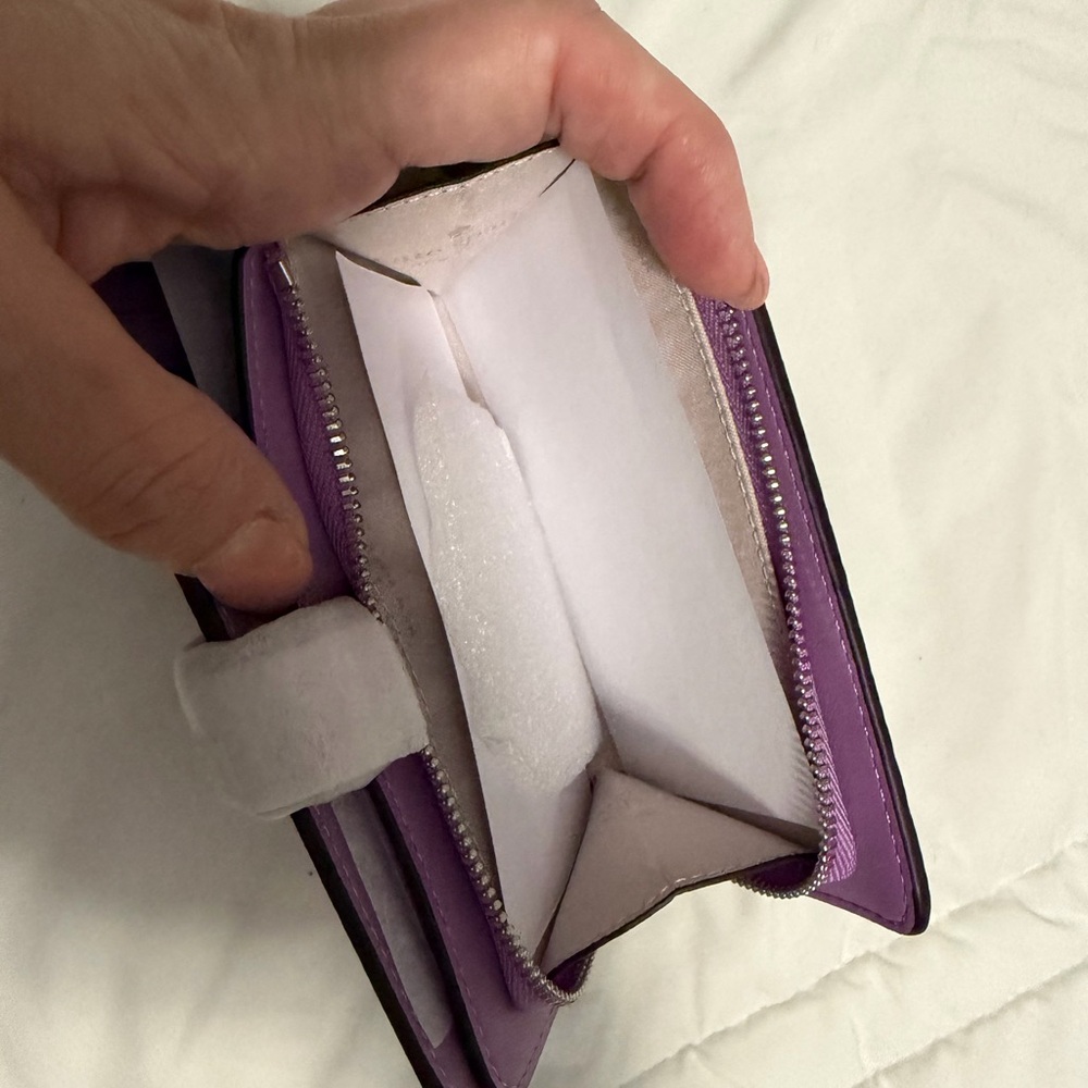 Kate Spade Lilac Leather Wallet - Picture 4 of 6